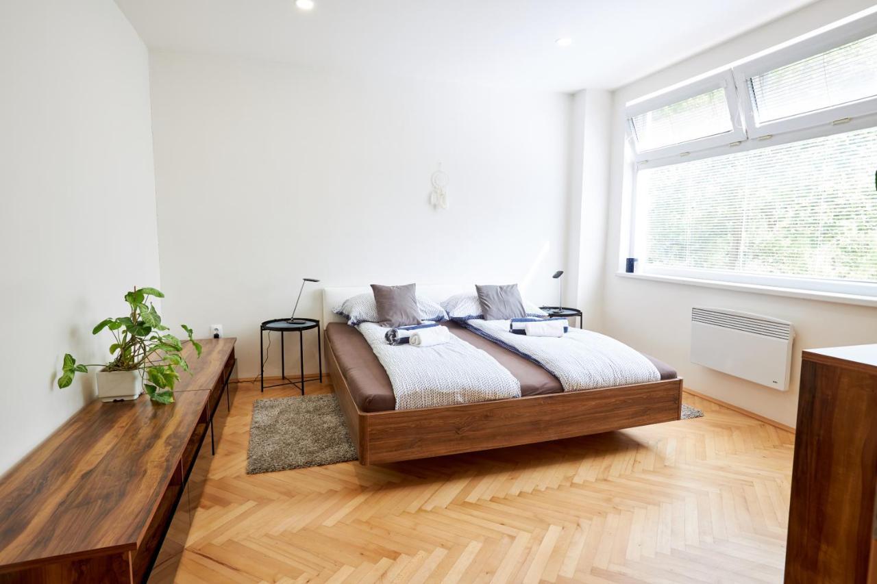Penzion Kozi Horka U Brnenske Prehrady Brno Ngoại thất bức ảnh