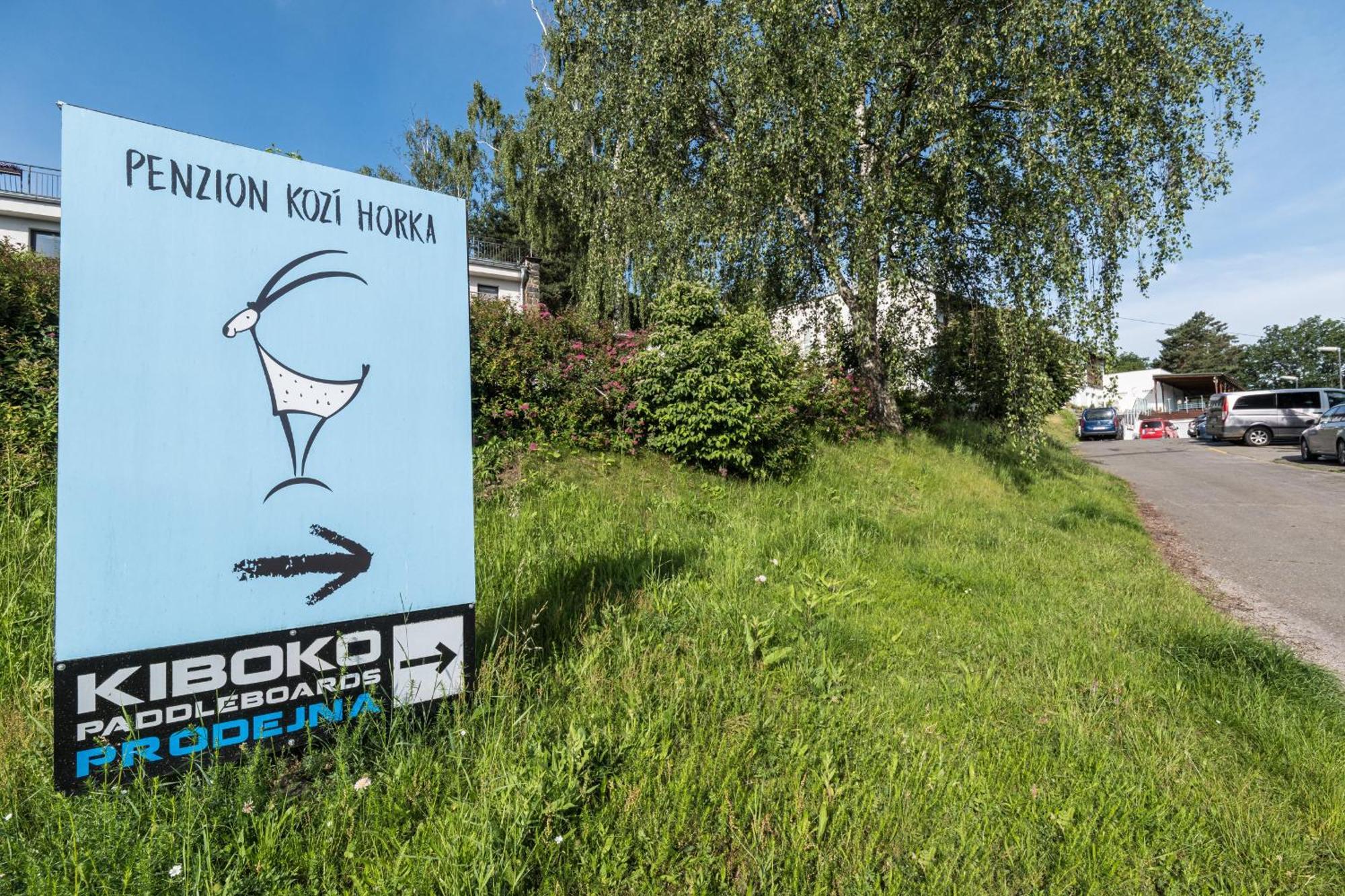 Penzion Kozi Horka U Brnenske Prehrady Brno Ngoại thất bức ảnh