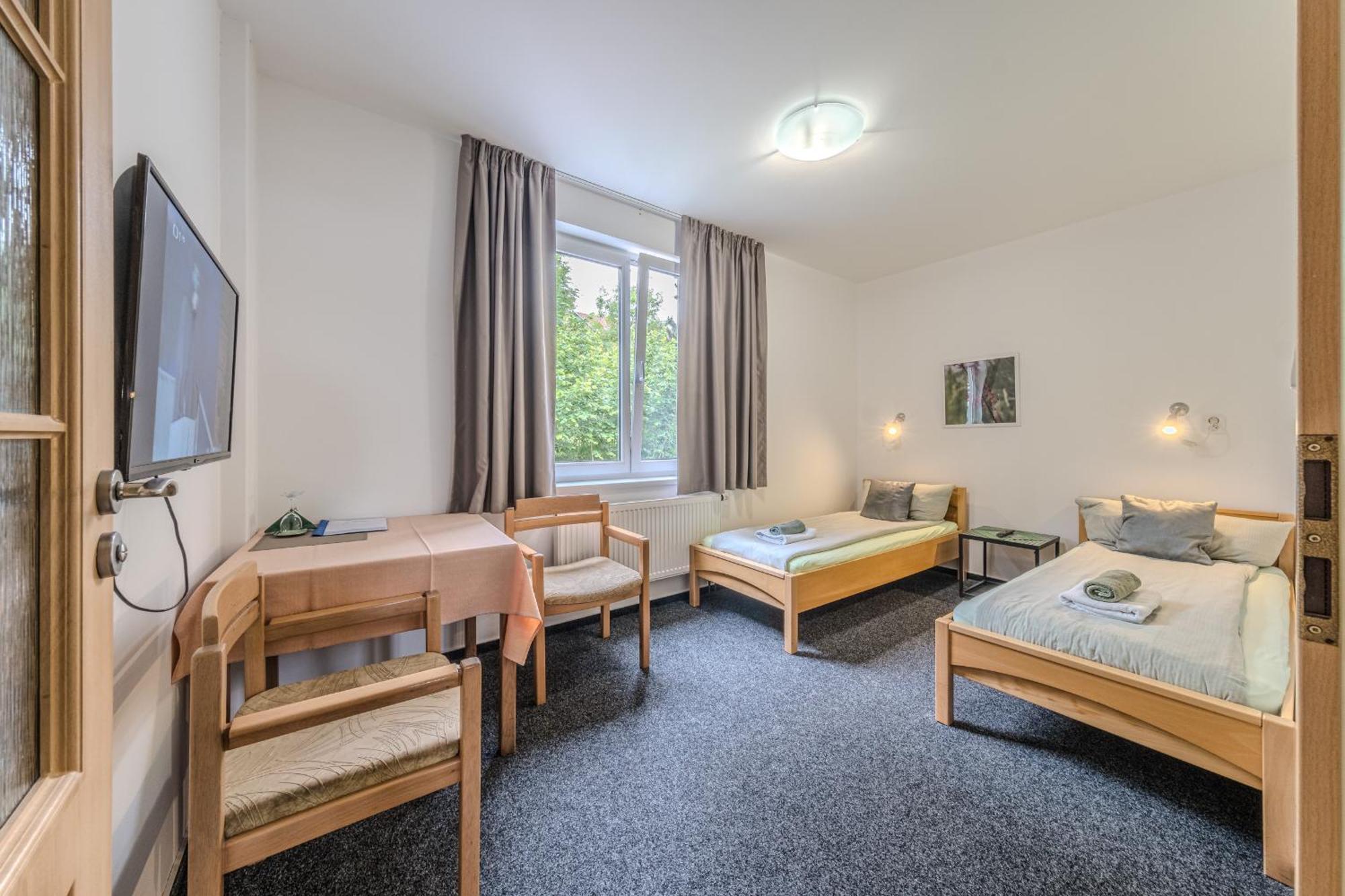 Penzion Kozi Horka U Brnenske Prehrady Brno Ngoại thất bức ảnh
