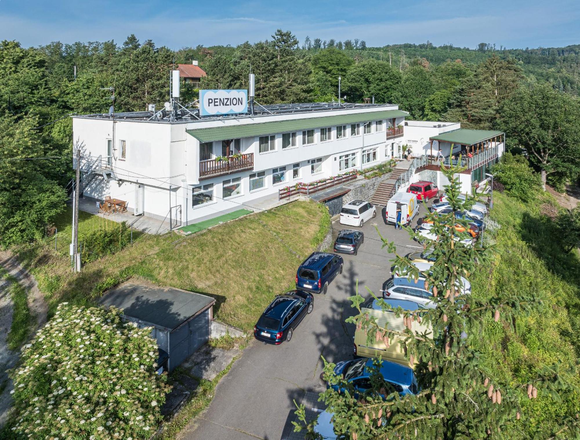 Penzion Kozi Horka U Brnenske Prehrady Brno Ngoại thất bức ảnh